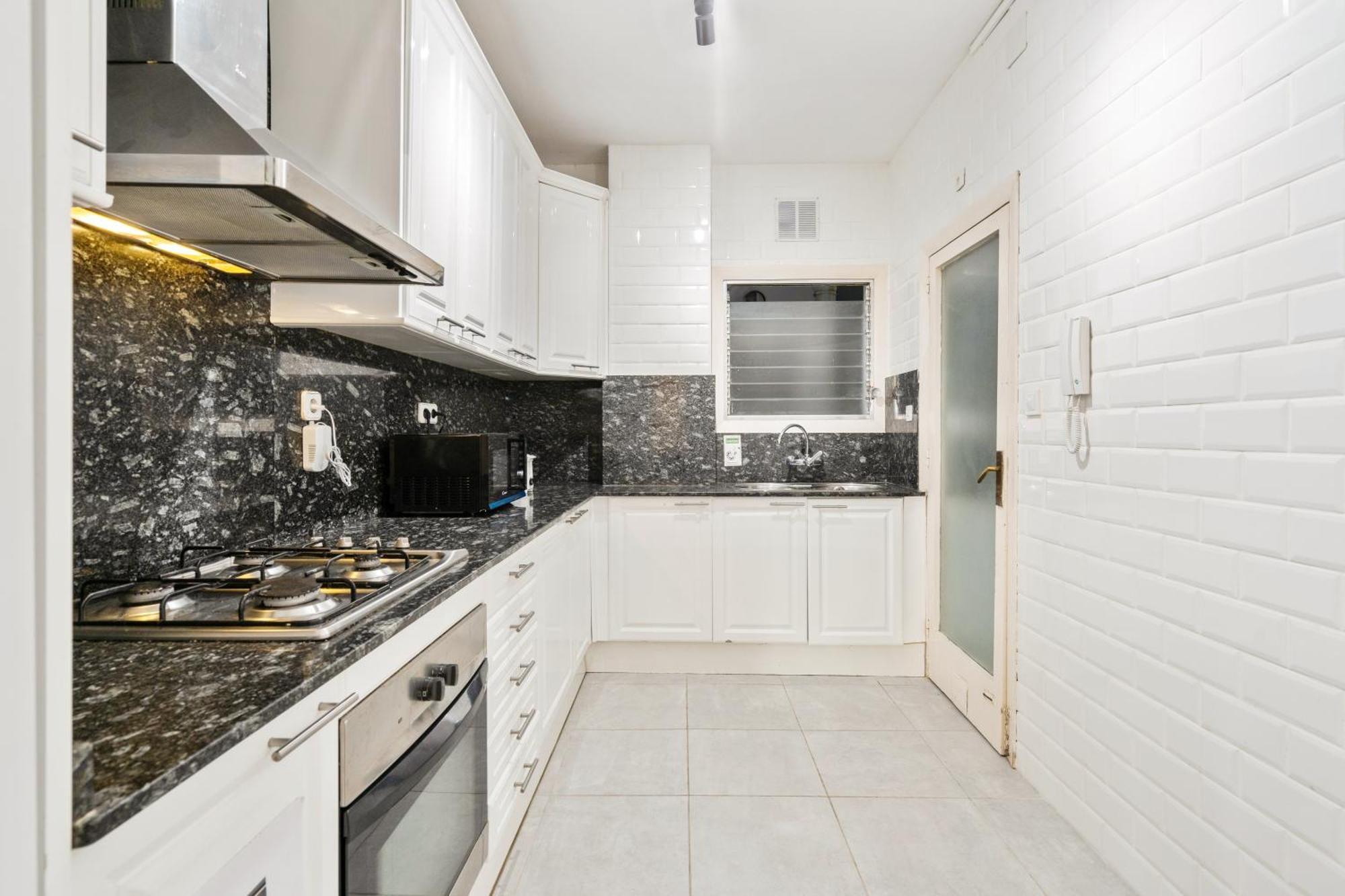 Fridays Flats Spacious 4Br Family Retreat Barcelona Exterior foto